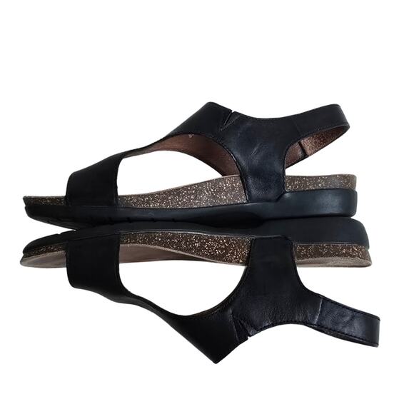 Black Leather Sandals Dansko Reece Size EU40 US 9.5-10 Toe Loop Sandal - Picture 13 of 14